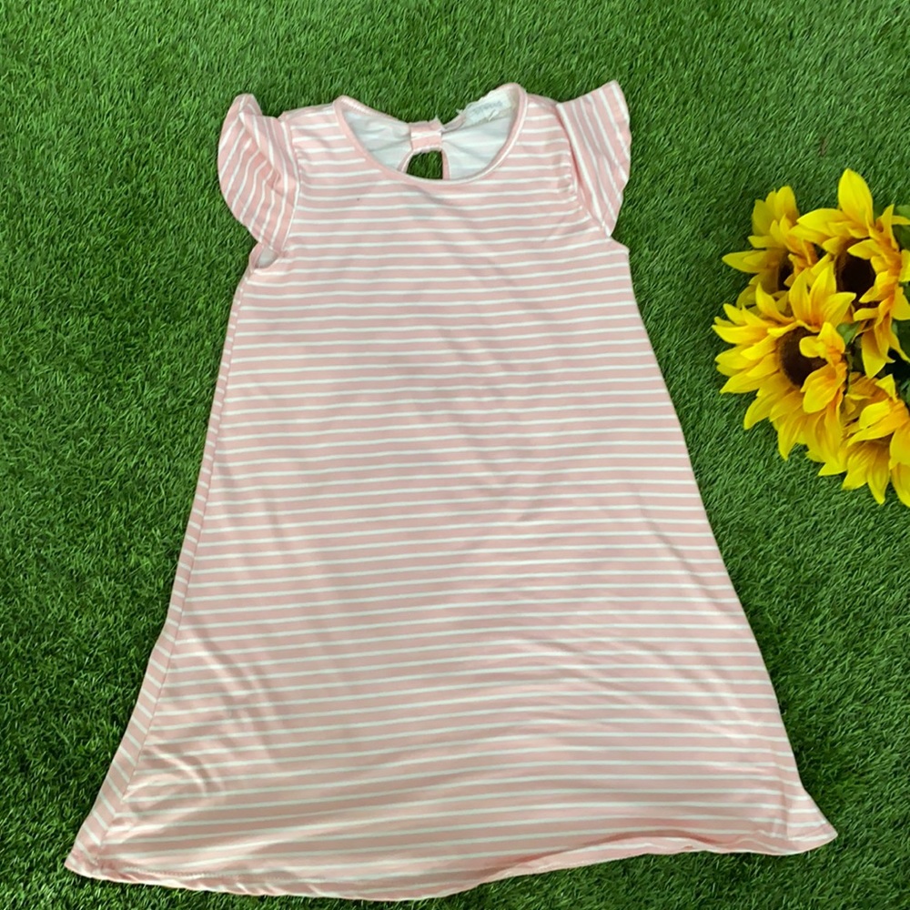 Girls pink/white dress